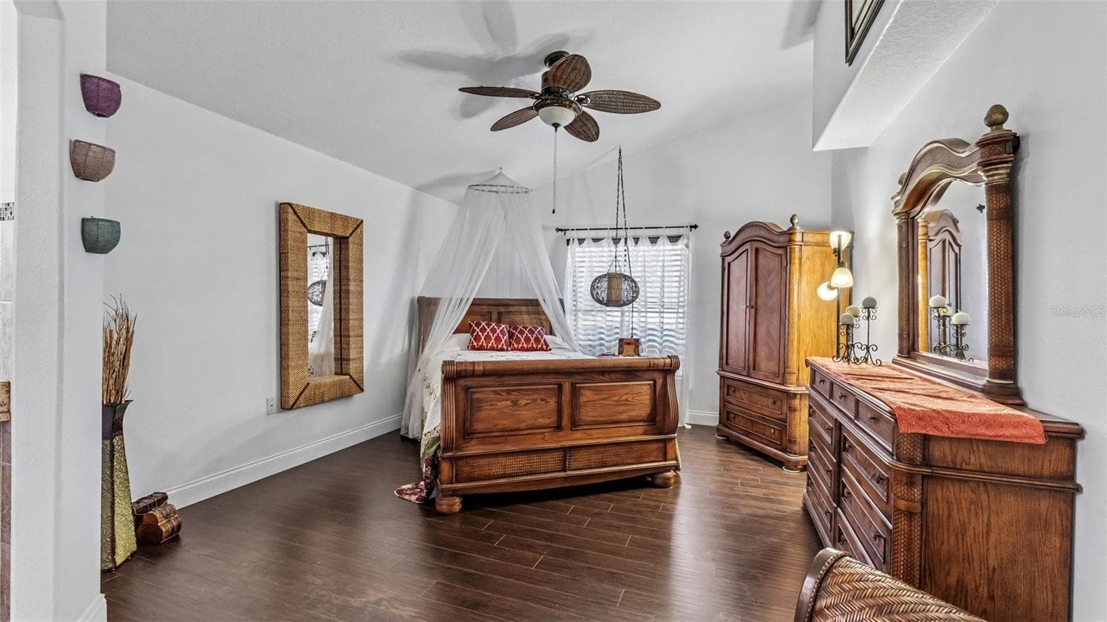 Primary Bedroom - 126 KING GEORGE DR, DAVENPORT