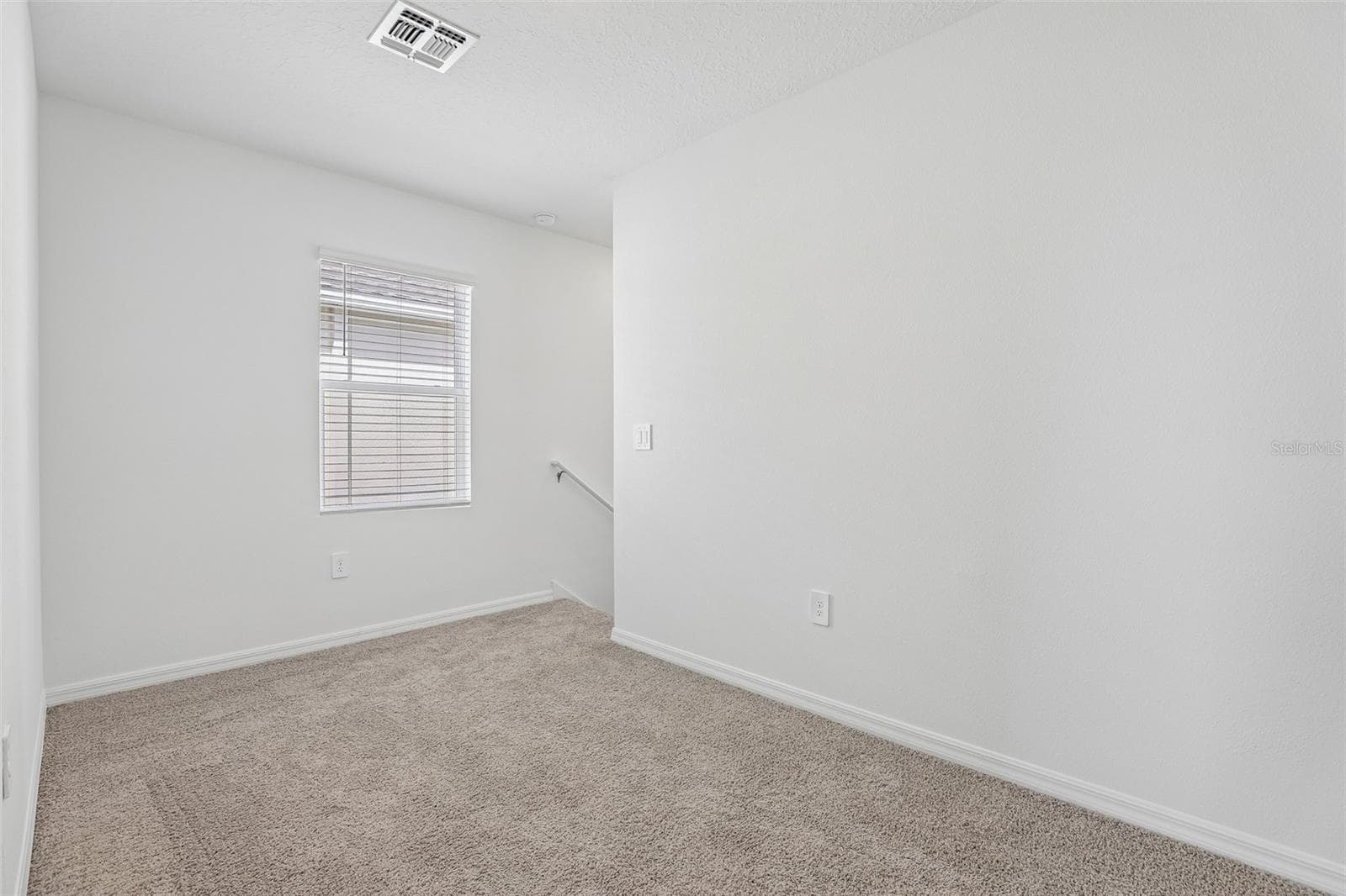 Single Family Residence at 6060 NAVONA WAY, WINTER HAVEN, photo 24 of 33