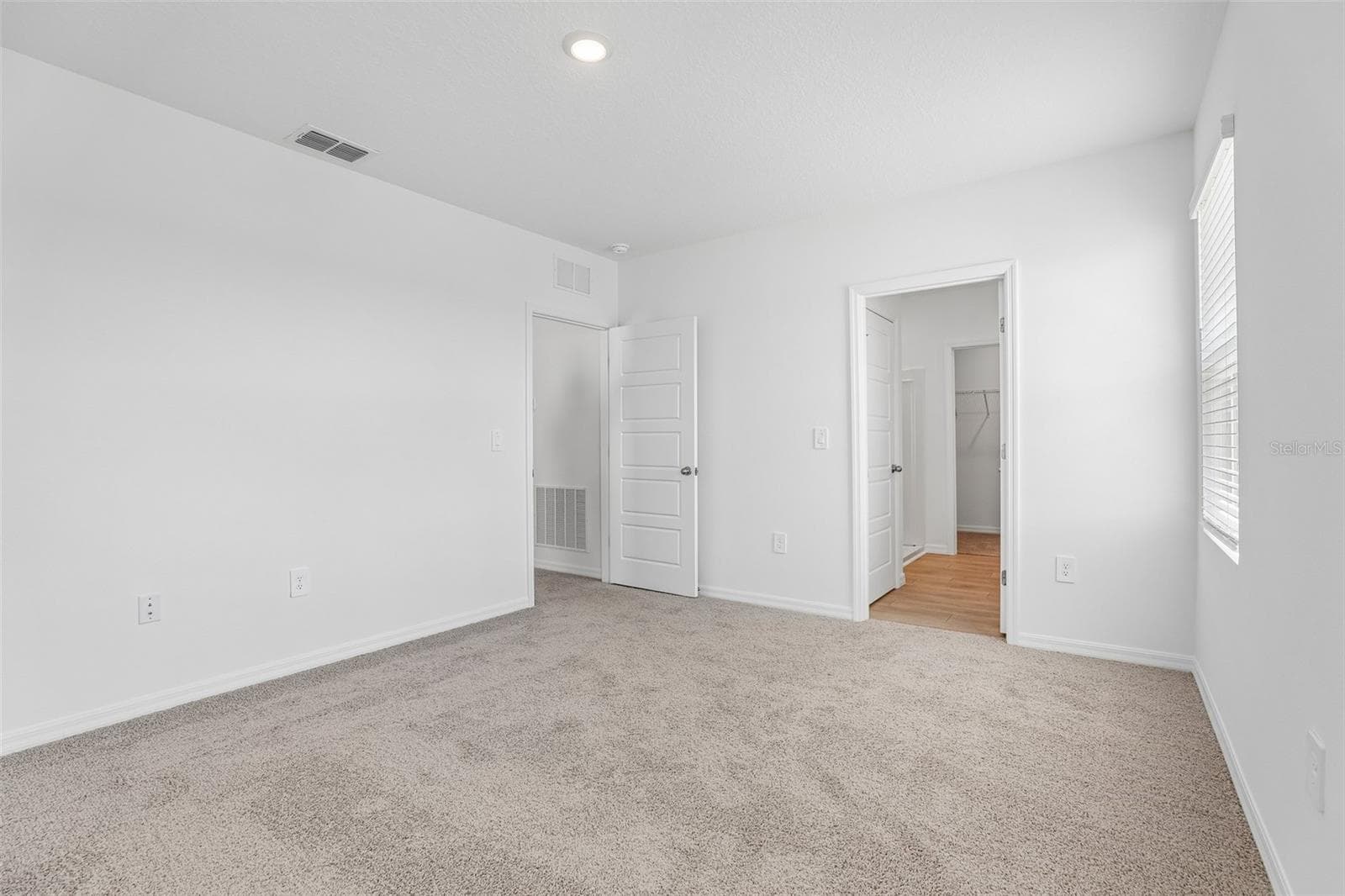 Single Family Residence at 6060 NAVONA WAY, WINTER HAVEN, photo 27 of 33