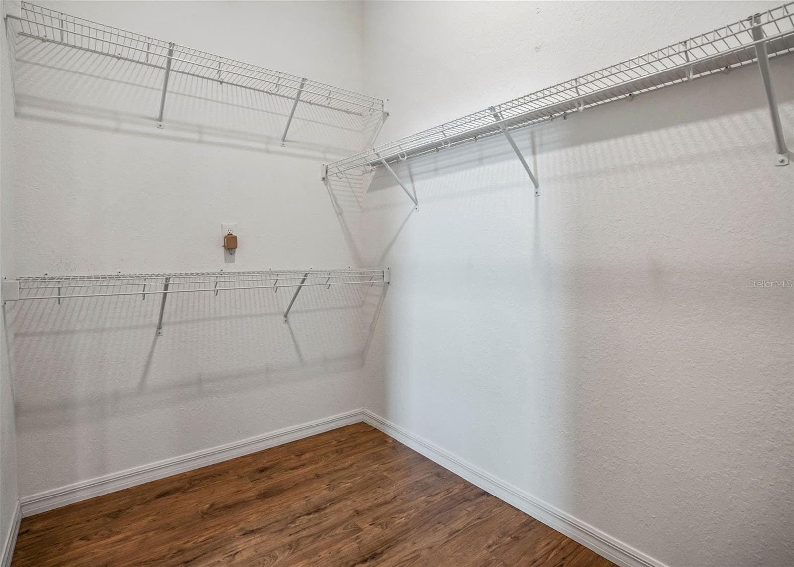 Large Walk in Closet - 11252 SE 170TH PL, SUMMERFIELD