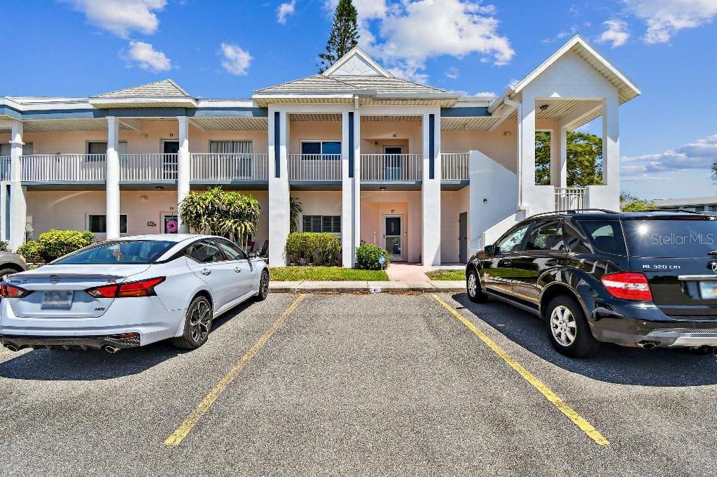 2291 AMERICUS BLVD W #41