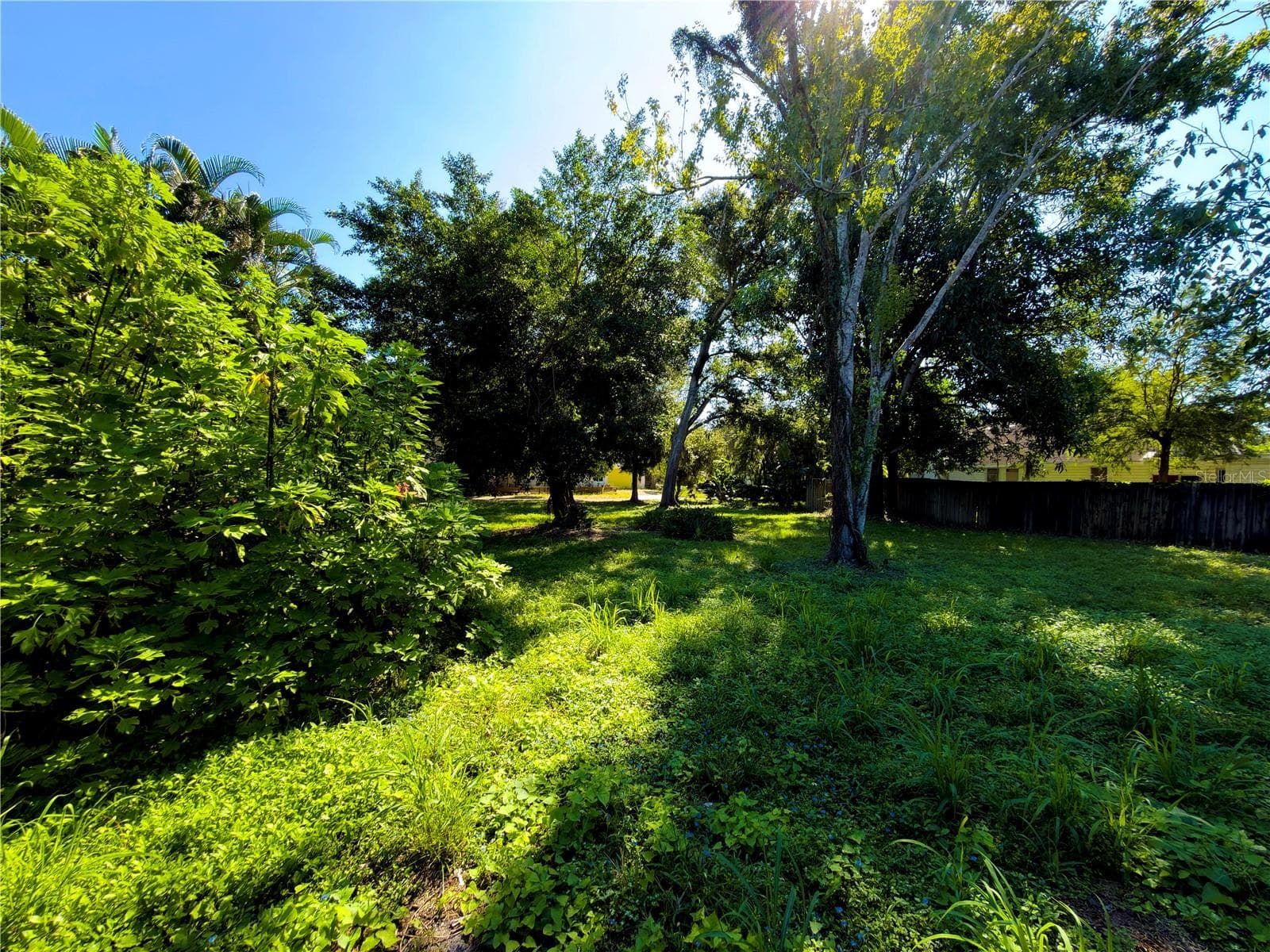 Land at 2423 HICKORY AVE, SARASOTA, photo 3 of 8