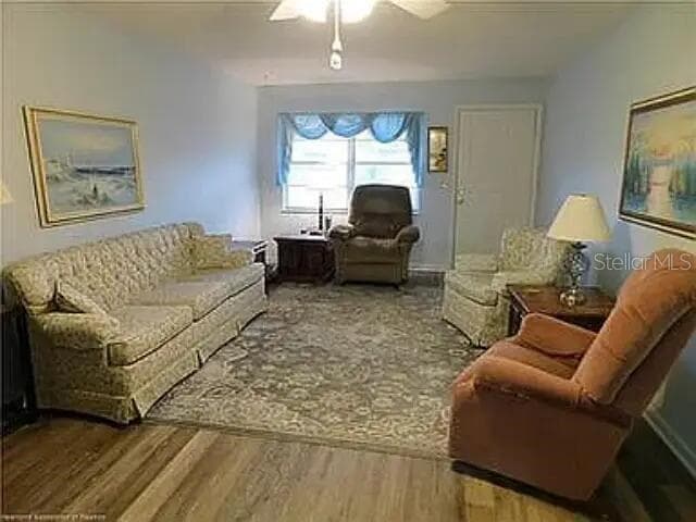Townhouse at 26 W RAYMOND ST, AVON PARK, photo 11 of 15