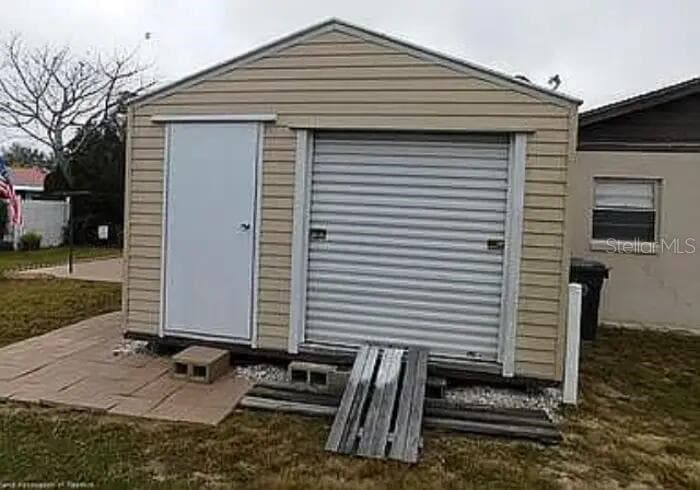 Townhouse at 26 W RAYMOND ST, AVON PARK, photo 13 of 15