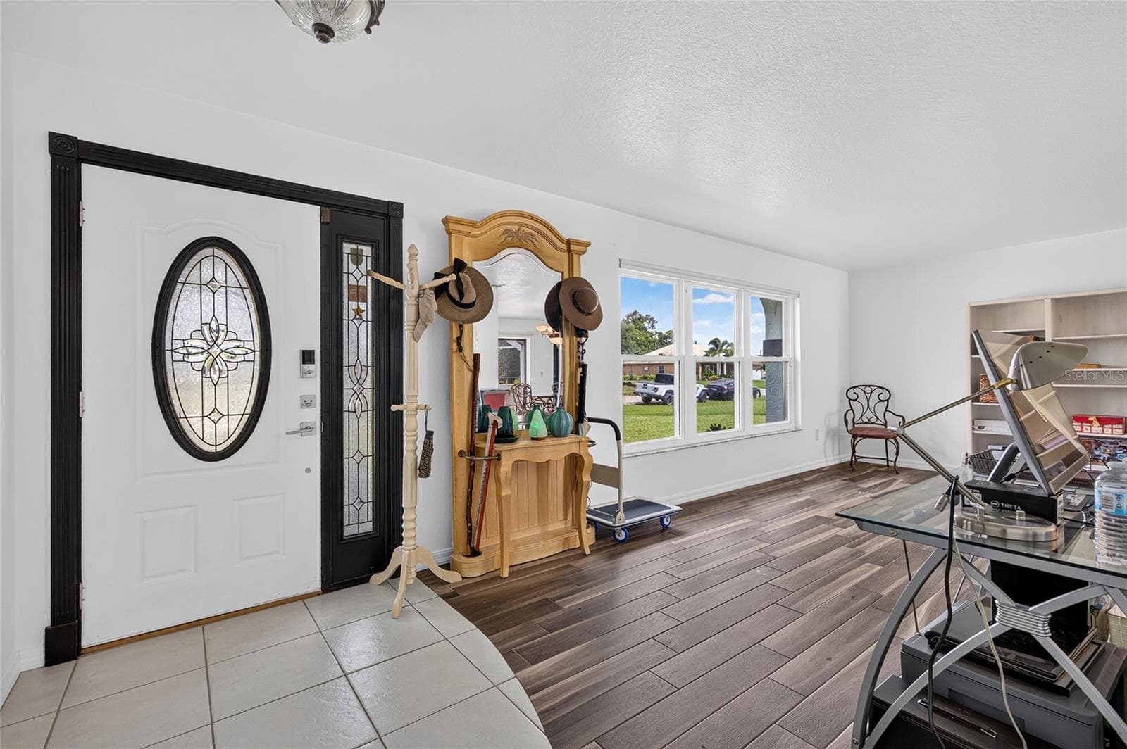 Single Family Residence at 25321 DOREDO DR, PUNTA GORDA, photo 8 of 65