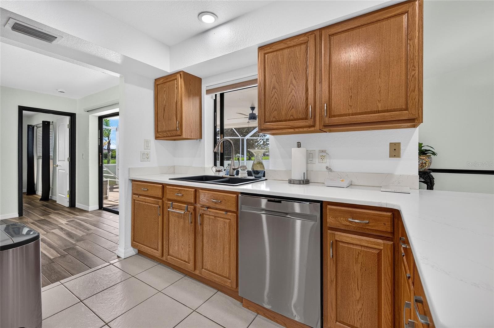 Single Family Residence at 25321 DOREDO DR, PUNTA GORDA, photo 15 of 65