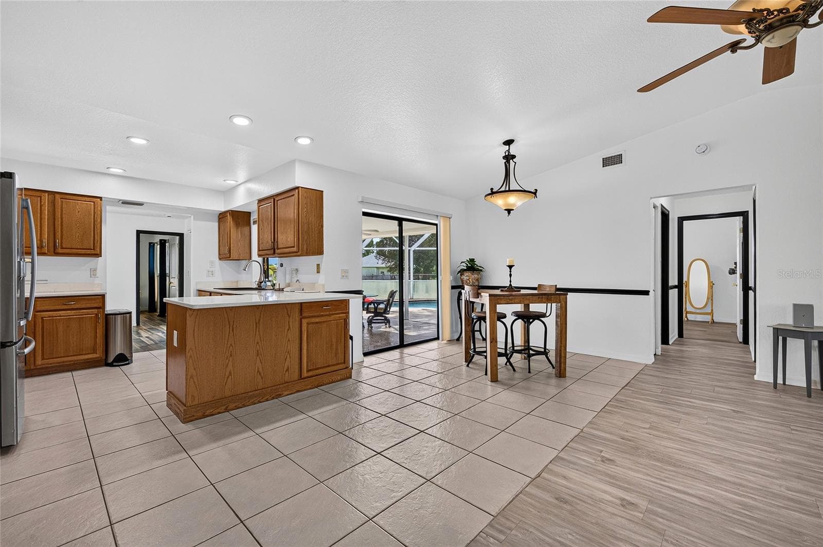Single Family Residence at 25321 DOREDO DR, PUNTA GORDA, photo 19 of 65