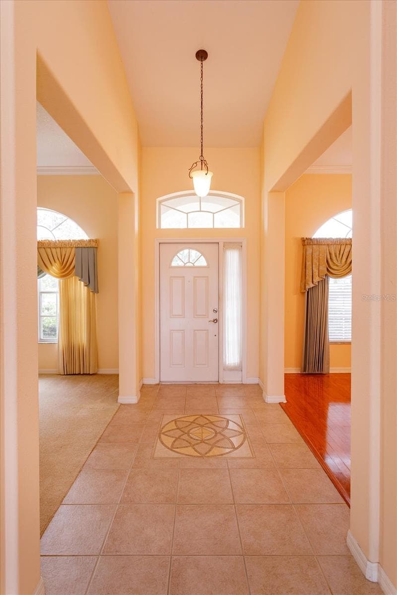Entry - 3465 N ROLLING HILLS LN, APOPKA