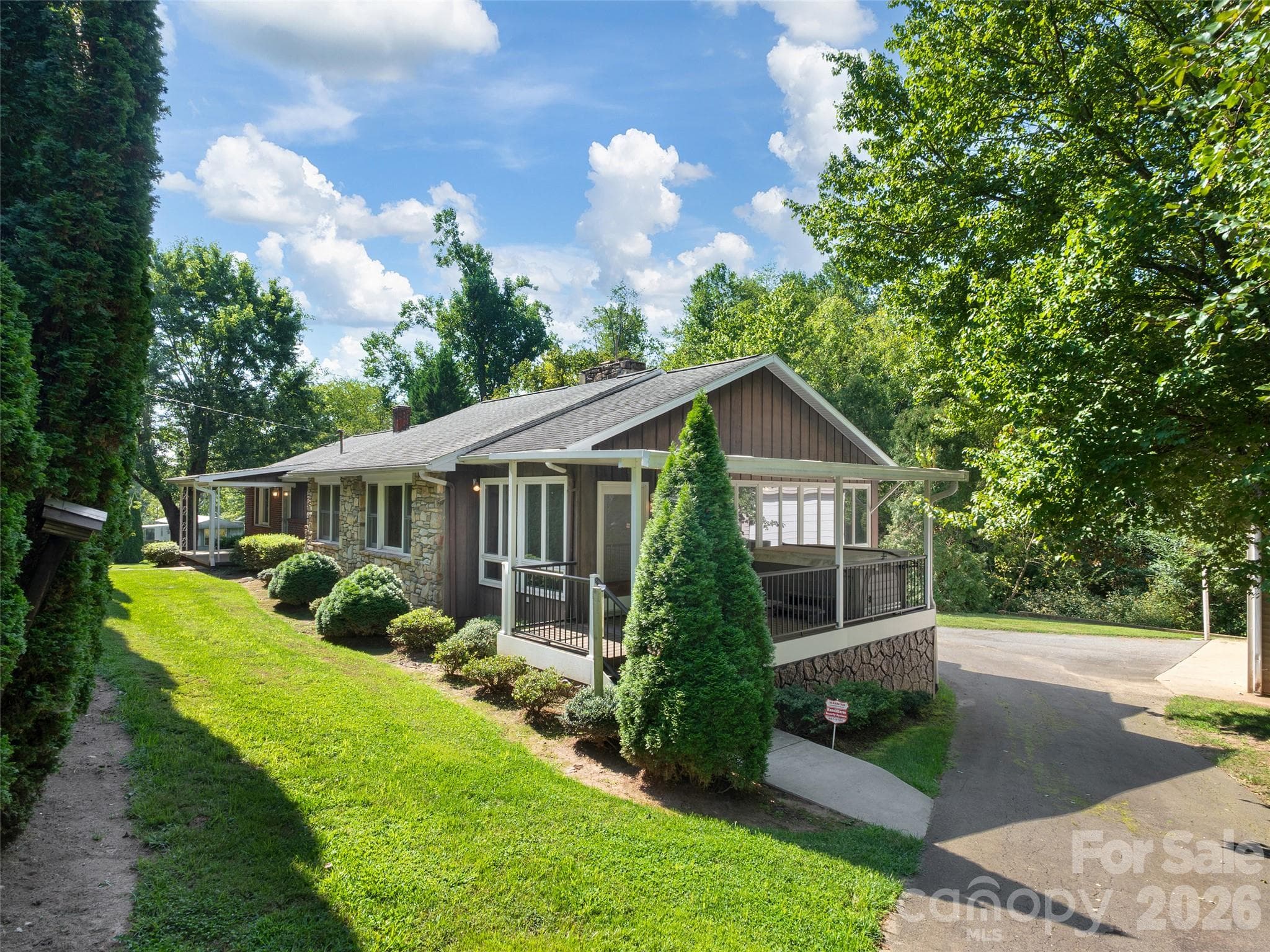 16 Ben Lippen Road