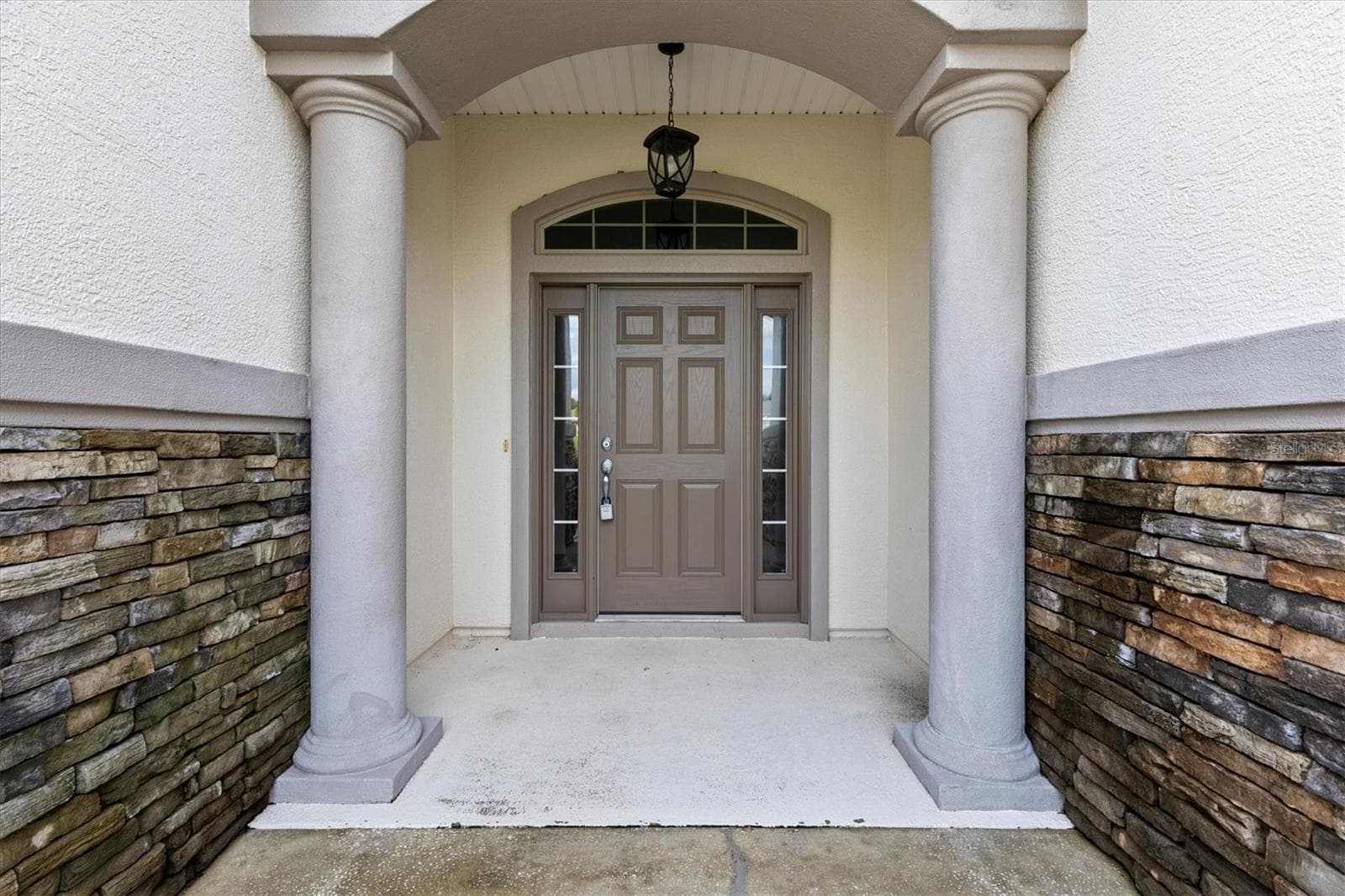 Single Family Residence at 17232 SE 112TH COURT RD, SUMMERFIELD, photo 3 of 57