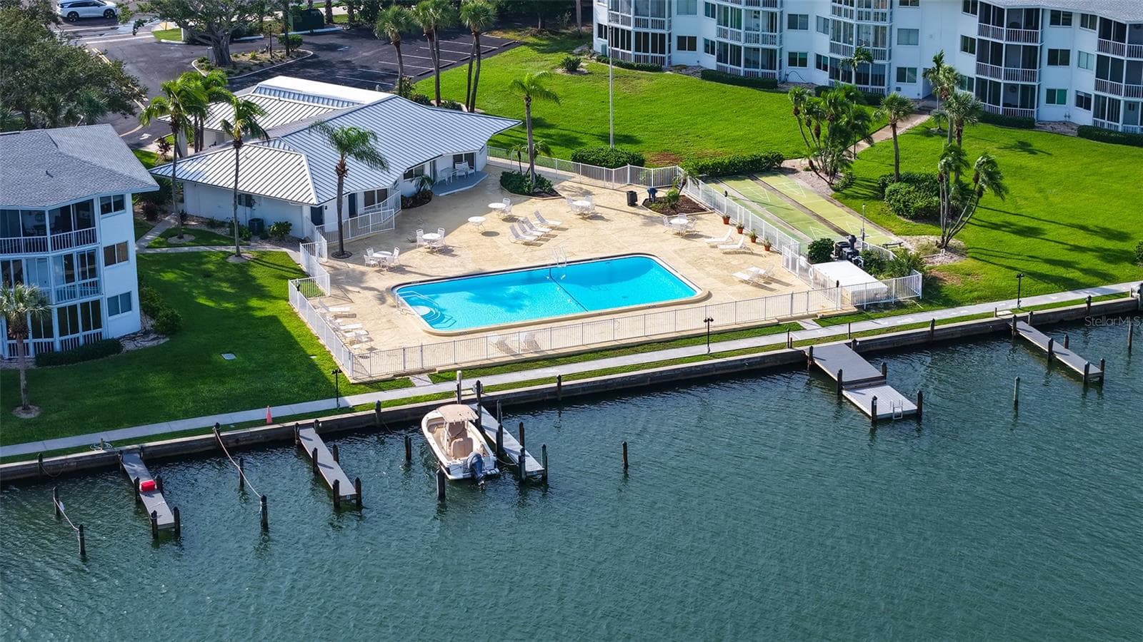 Condominium at 777 JOHN RINGLING BLVD #36, SARASOTA, photo 31 of 42