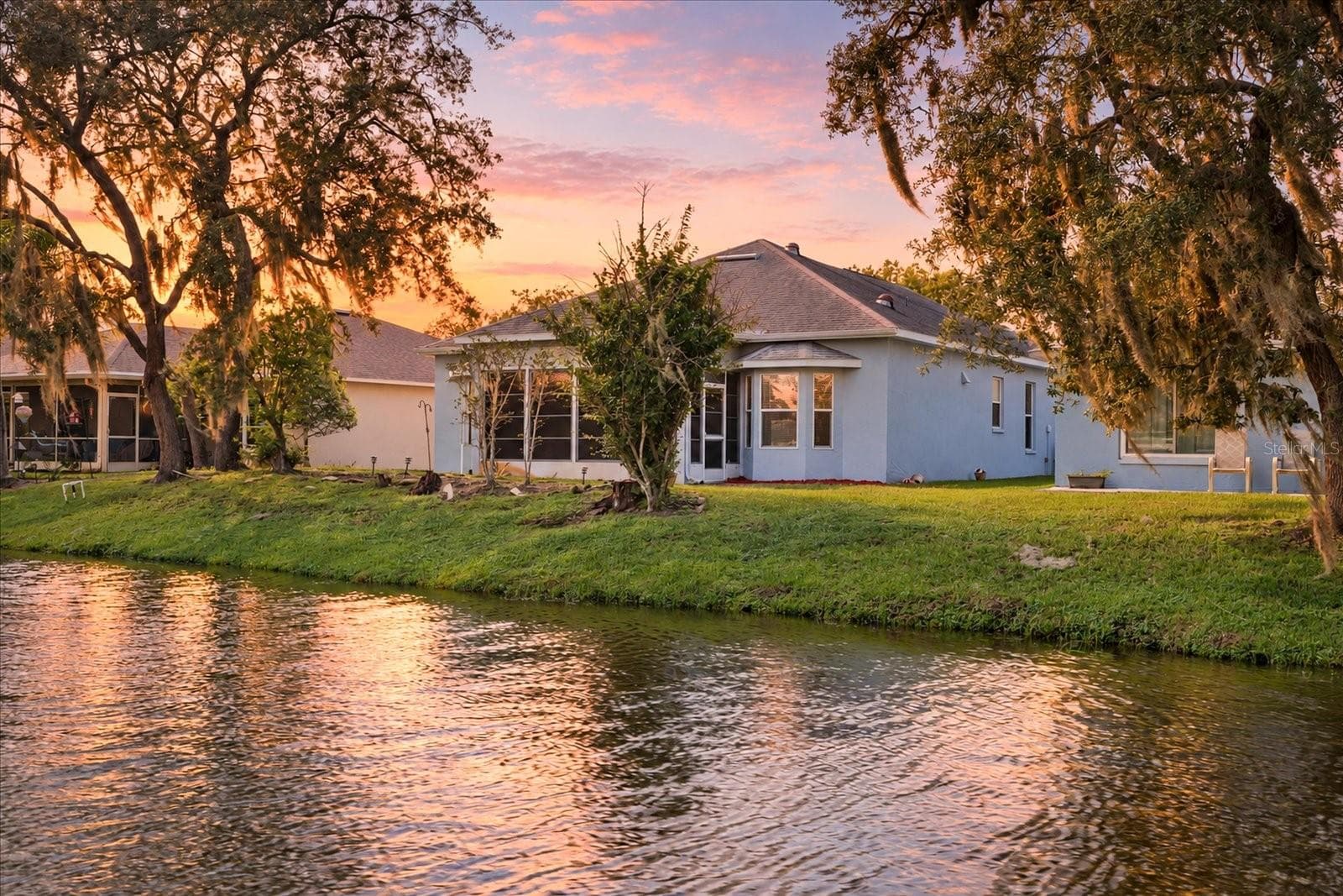 Virtually enhanced - 12128 LOBLOLLY PINE DR, NEW PORT RICHEY