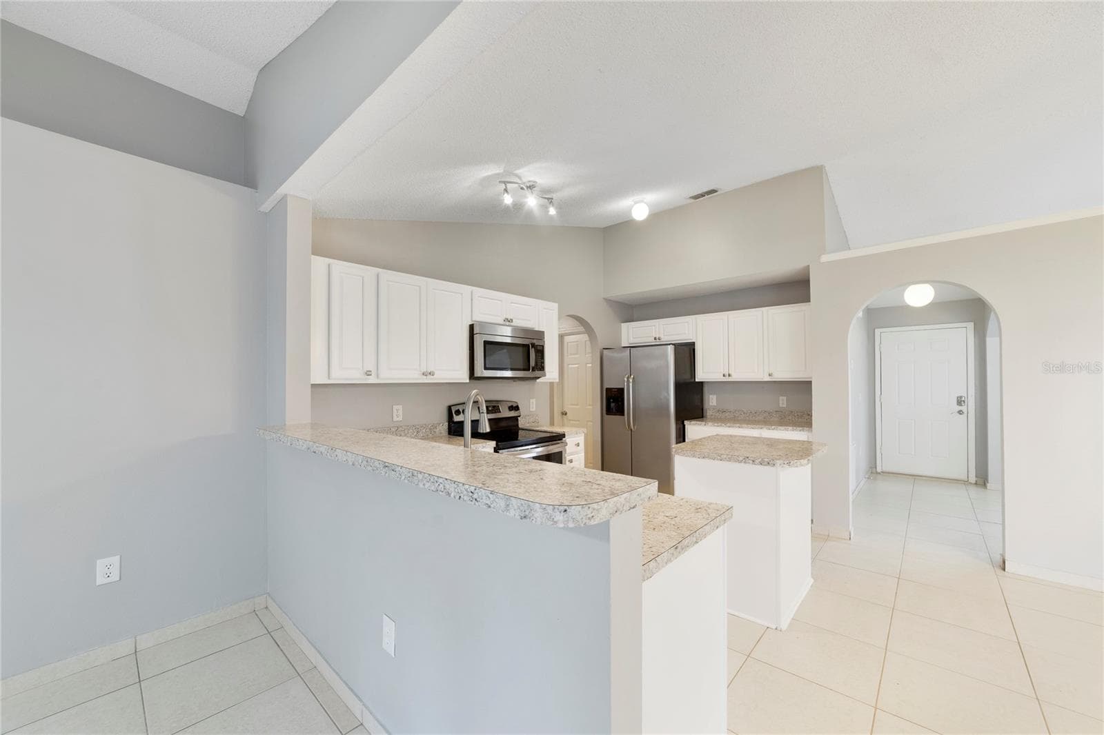 Single Family Residence at 1163 PERPIGNAN CT, KISSIMMEE, photo 10 of 25