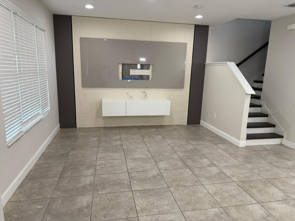 Townhouse at 2613 PLAY HARD ALLEY, KISSIMMEE, photo 12 of 27