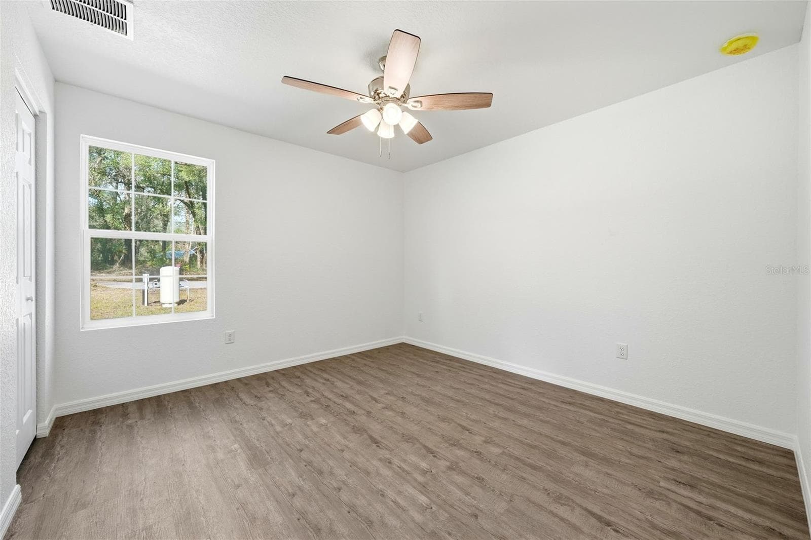 Single Family Residence at 16450 SE 57TH PL, OCKLAWAHA, photo 35 of 44