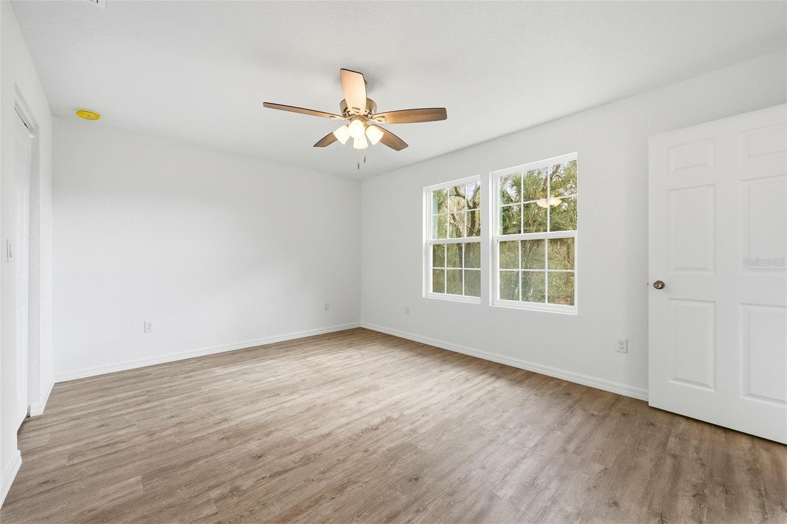 Single Family Residence at 16450 SE 57TH PL, OCKLAWAHA, photo 37 of 44