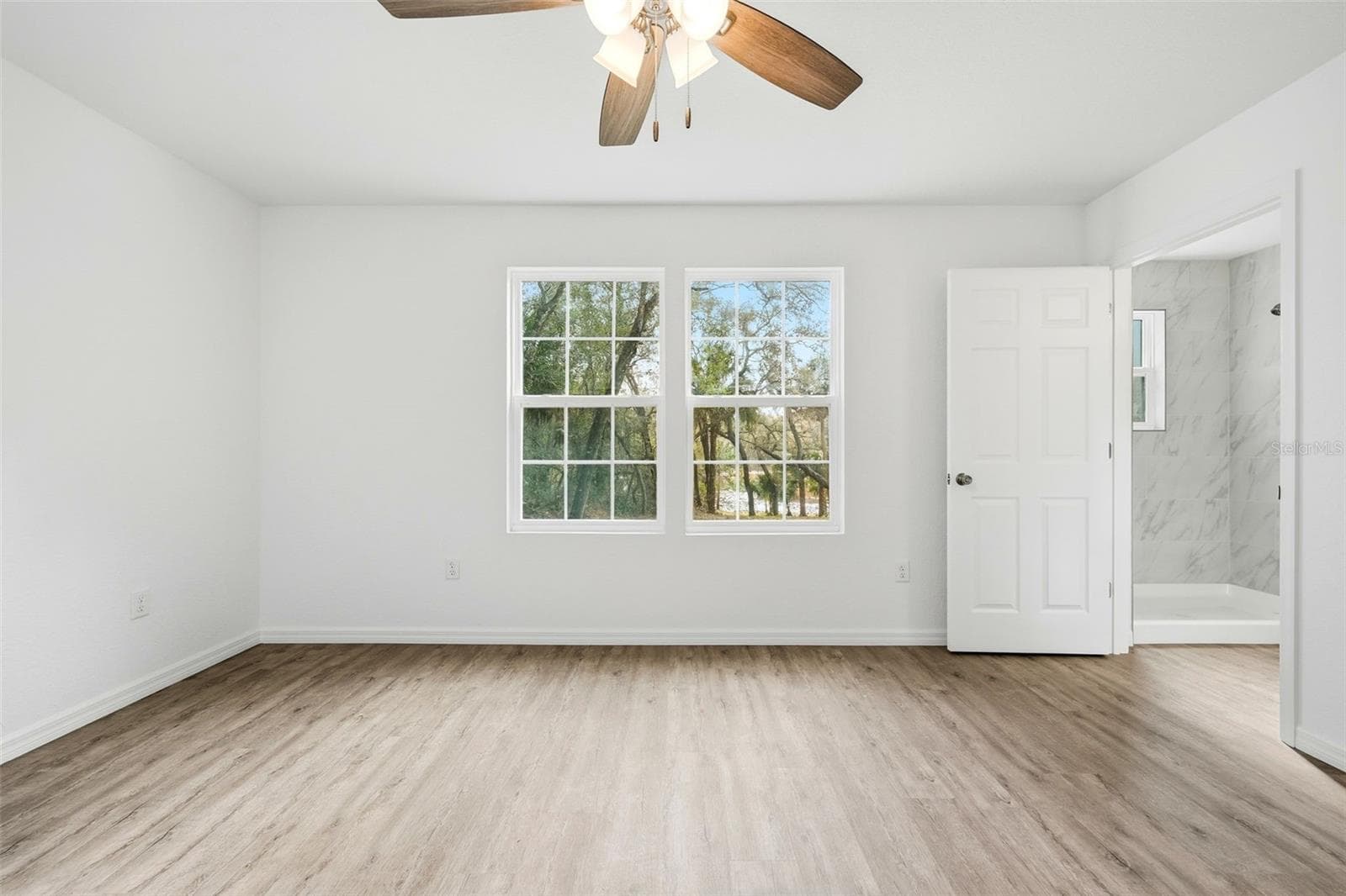 Single Family Residence at 16450 SE 57TH PL, OCKLAWAHA, photo 39 of 44
