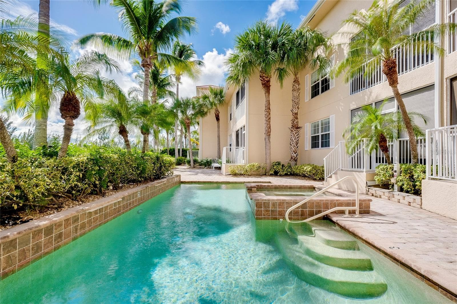 Condominium at 3314 WOOD THRUSH DR #124, PUNTA GORDA, photo 34 of 37