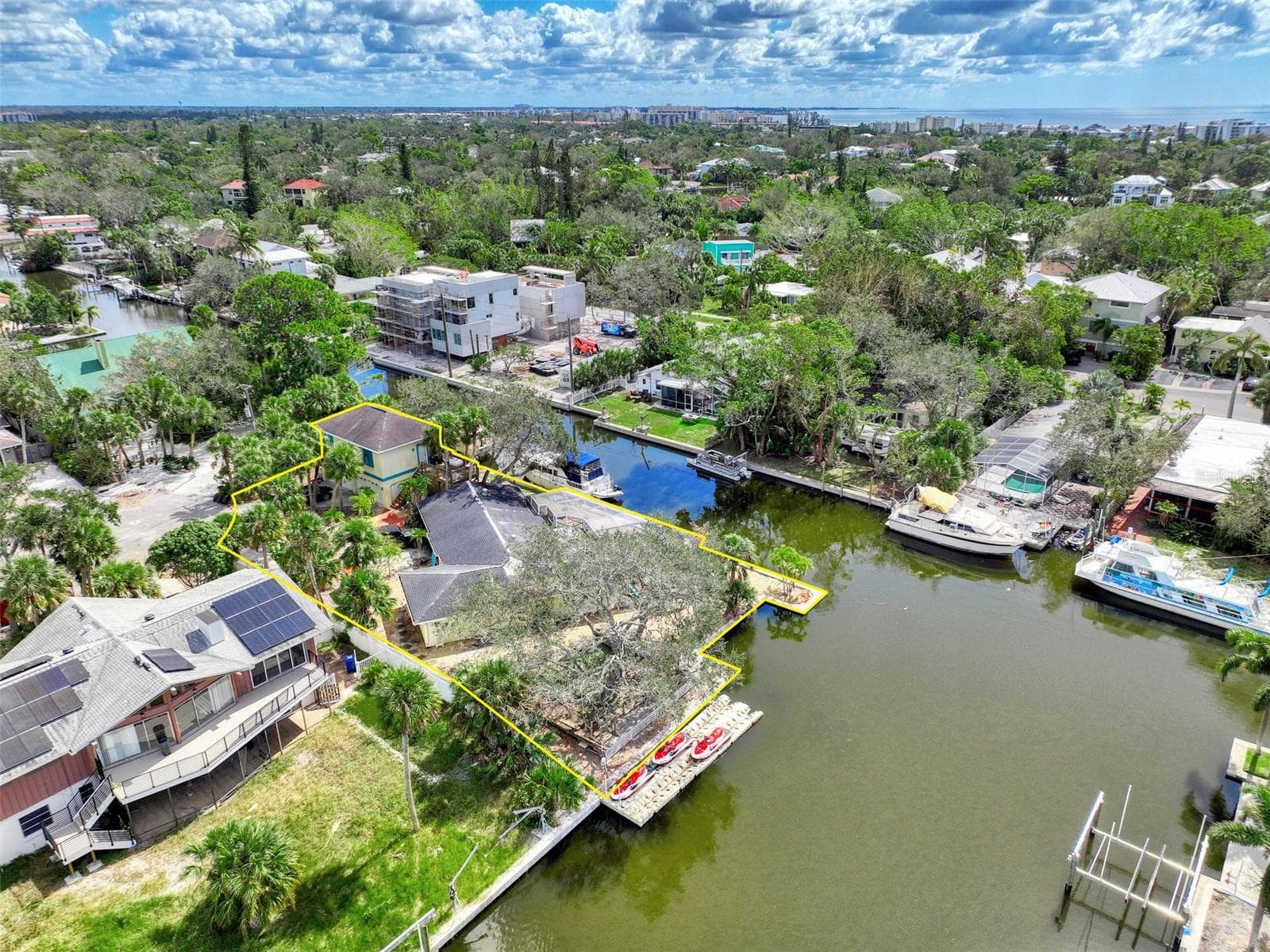Single Family Residence at 5174 SANDY COVE AVE, SARASOTA, photo 13 of 16