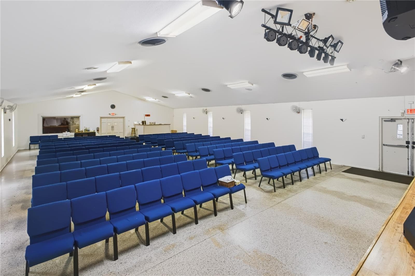 Mixed Use at 6600 HOFFNER AVE, ORLANDO, photo 31 of 40