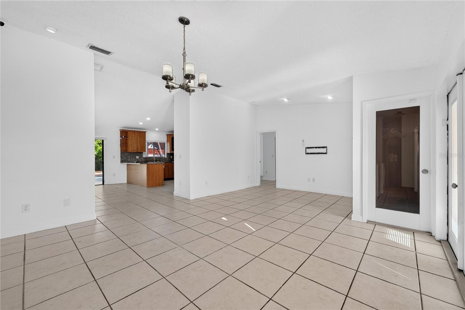 Single Family Residence at 20134 SW 131 CT, MIAMI, photo 7 of 33