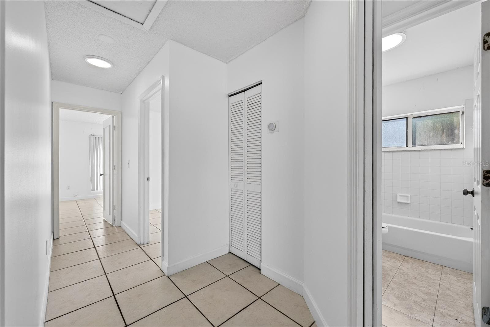 Single Family Residence at 20134 SW 131 CT, MIAMI, photo 20 of 33