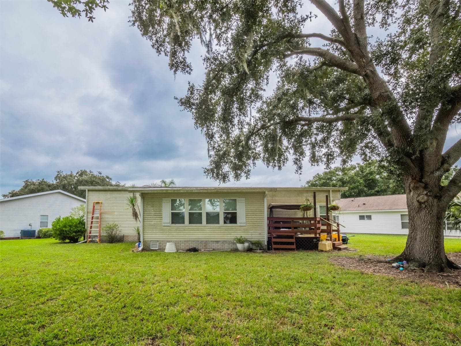 Manufactured Home at 4634 BELLE GRV, LEESBURG, photo 7 of 49
