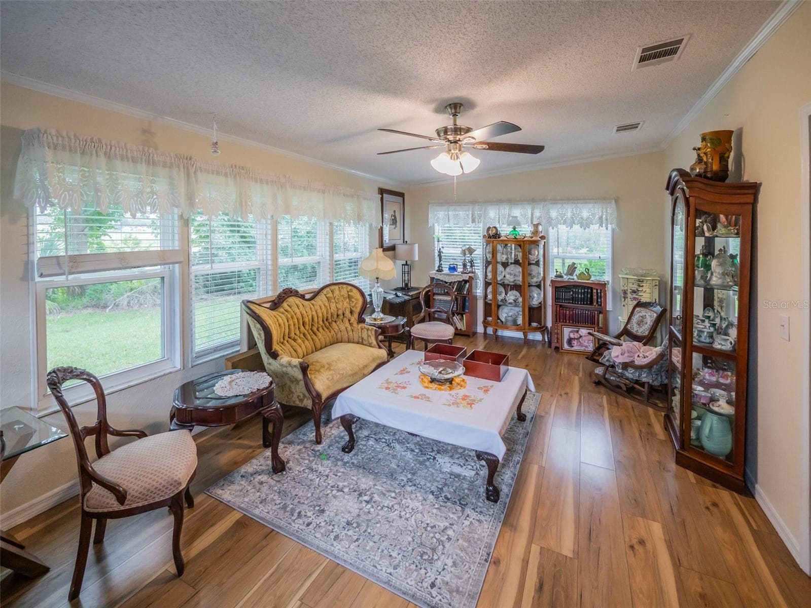 Manufactured Home at 4634 BELLE GRV, LEESBURG, photo 10 of 49