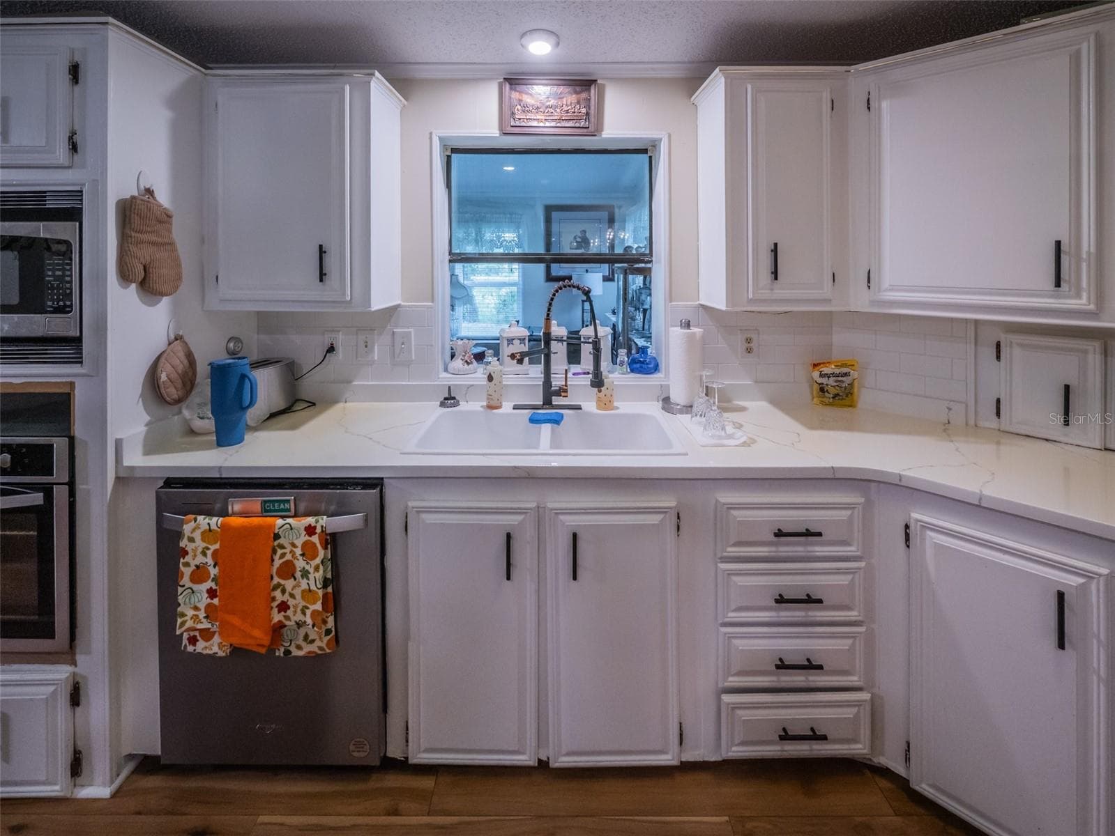 Manufactured Home at 4634 BELLE GRV, LEESBURG, photo 21 of 49