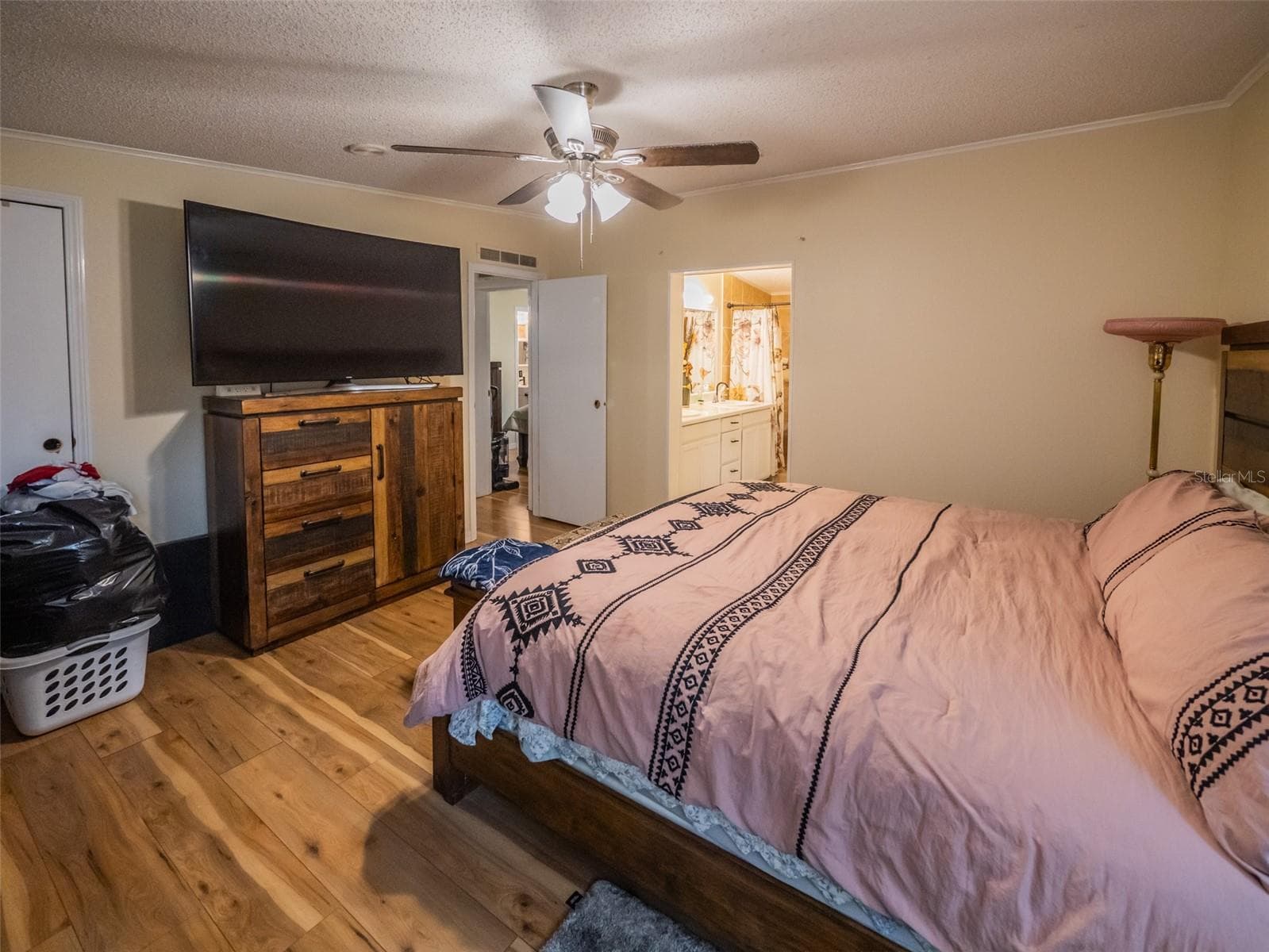 Manufactured Home at 4634 BELLE GRV, LEESBURG, photo 39 of 49