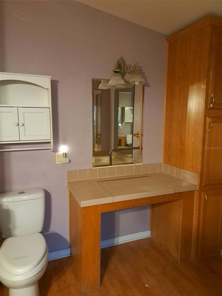 2nd bathroom - 1933 SE 155TH ST, SUMMERFIELD