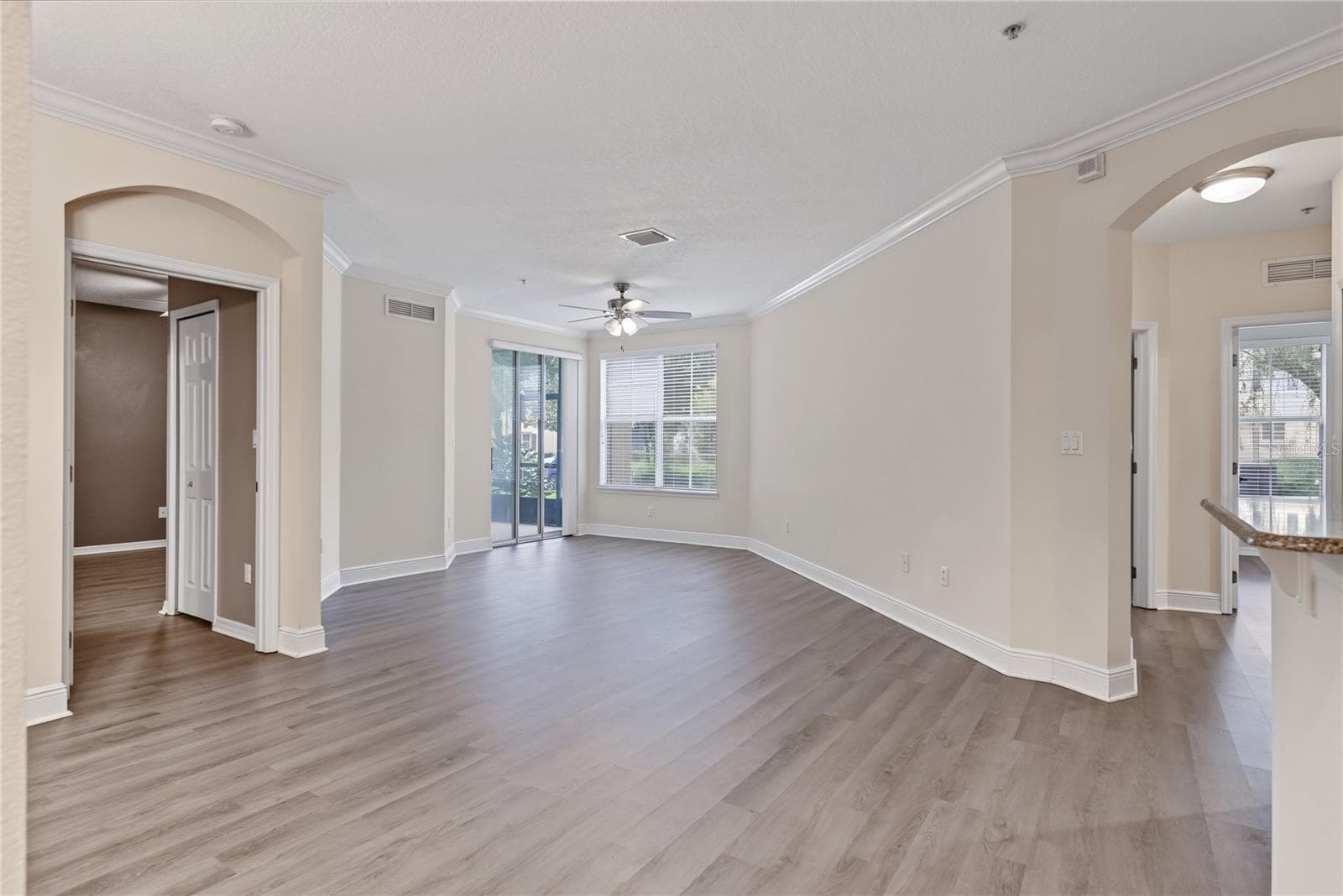 Condominium at 8276 MARITIME FLAG ST #1204, WINDERMERE, photo 8 of 31
