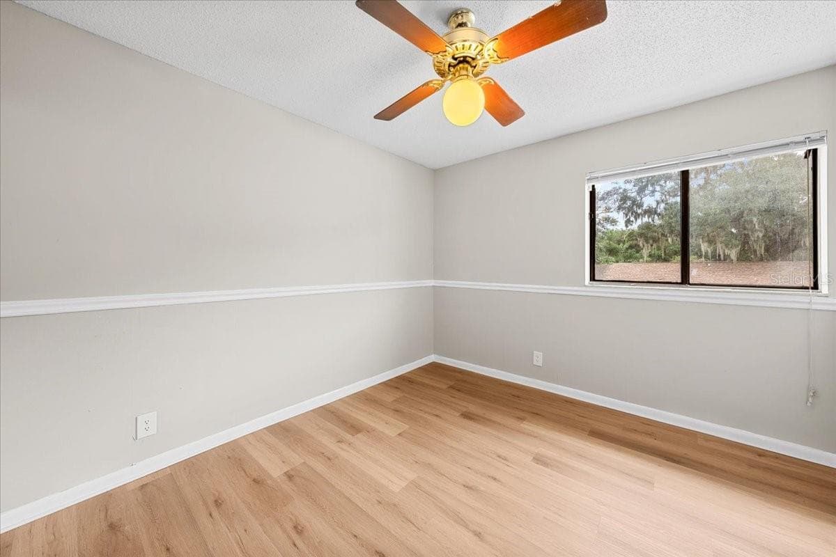 Townhouse at 7903 CEDAR DR, TEMPLE TERRACE, photo 21 of 33