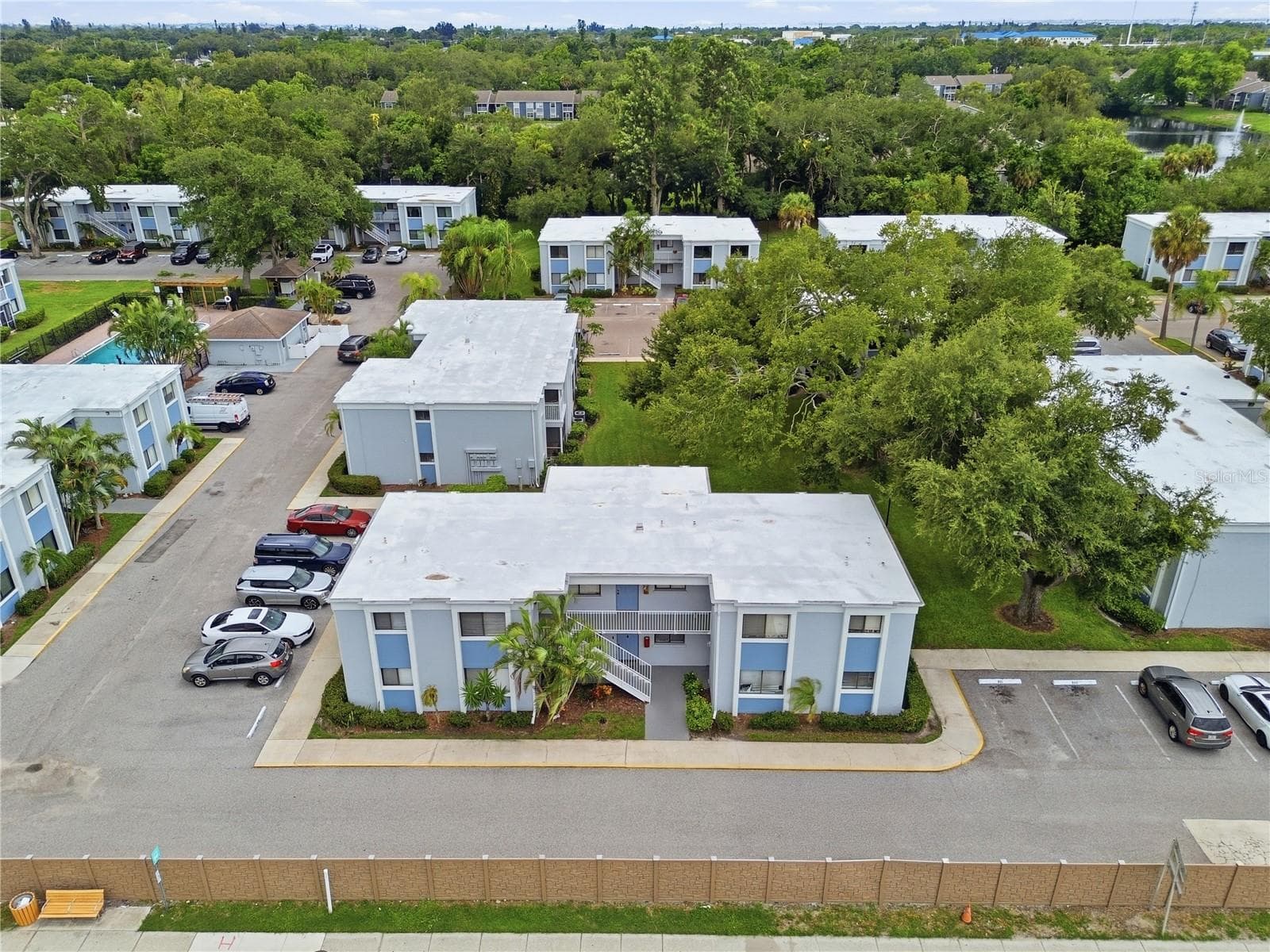 Condominium at 5310 26TH ST W #1605, BRADENTON, photo 2 of 33