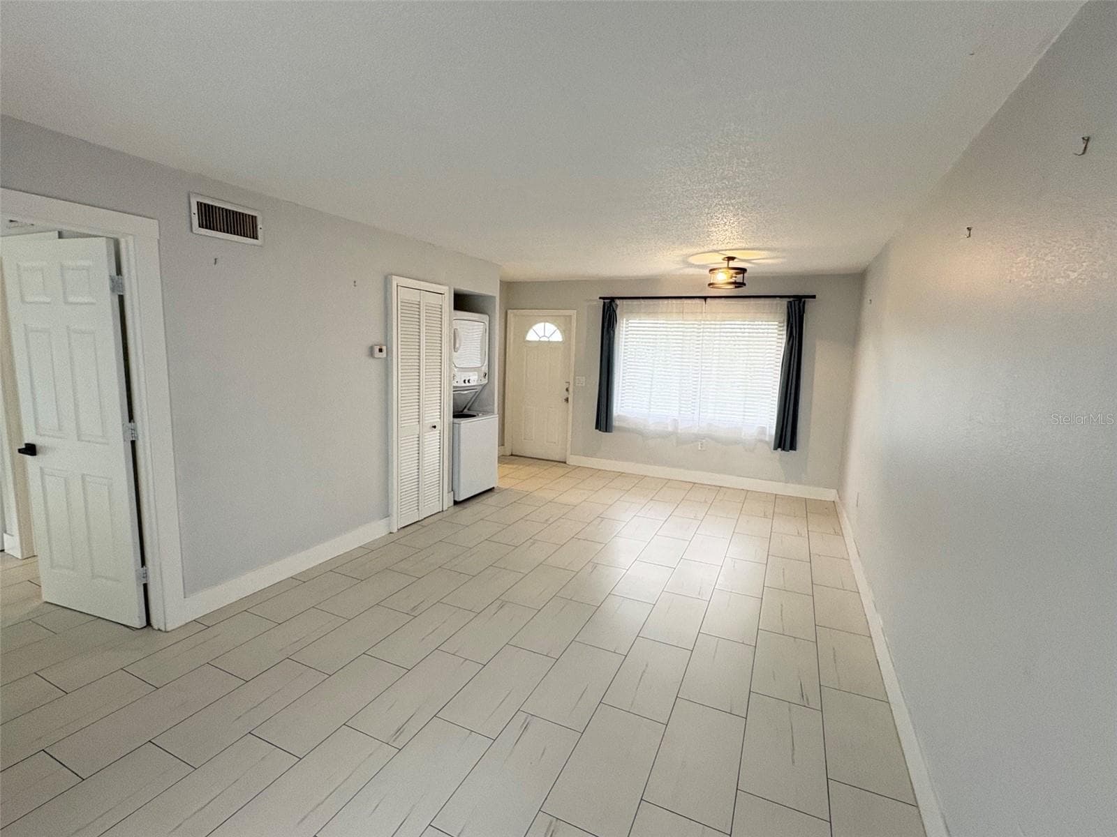 Condominium at 5310 26TH ST W #1605, BRADENTON, photo 6 of 33