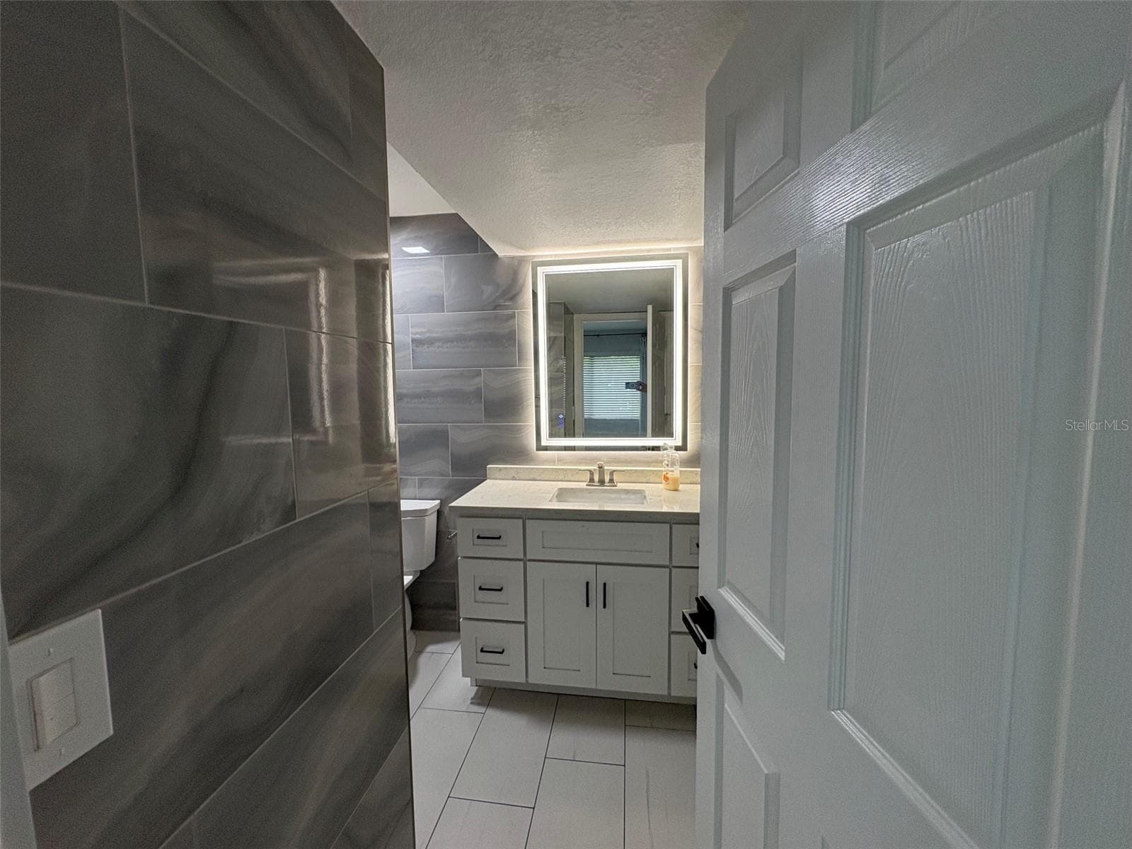 Condominium at 5310 26TH ST W #1605, BRADENTON, photo 19 of 33