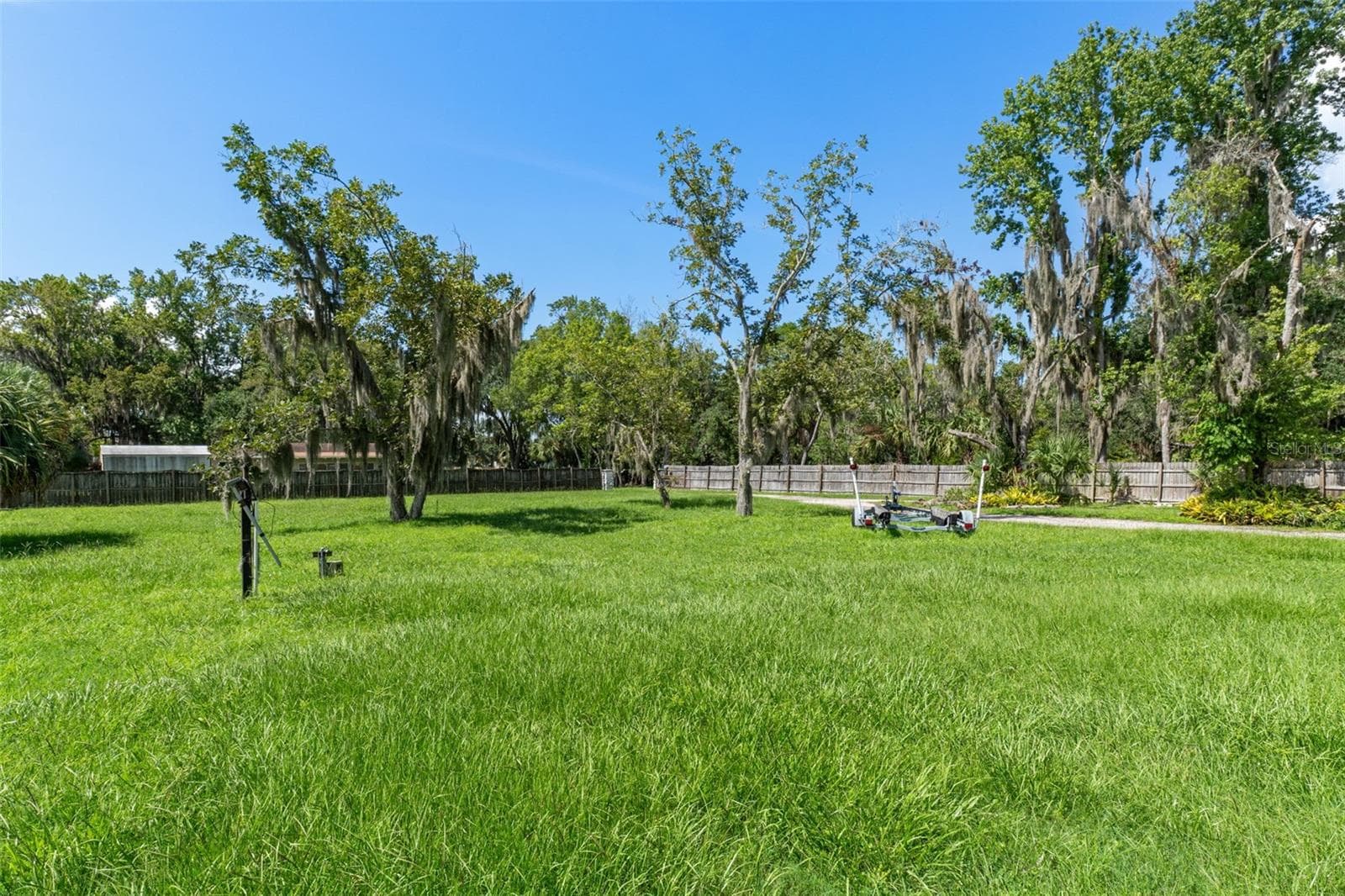 Single Family Residence at 149 & 151 SE PARADISE POINT RD, CRYSTAL RIVER, photo 19 of 47