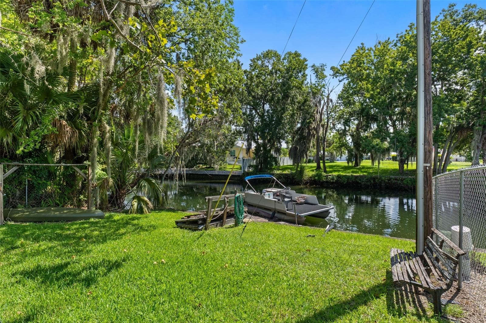 Single Family Residence at 149 & 151 SE PARADISE POINT RD, CRYSTAL RIVER, photo 22 of 47