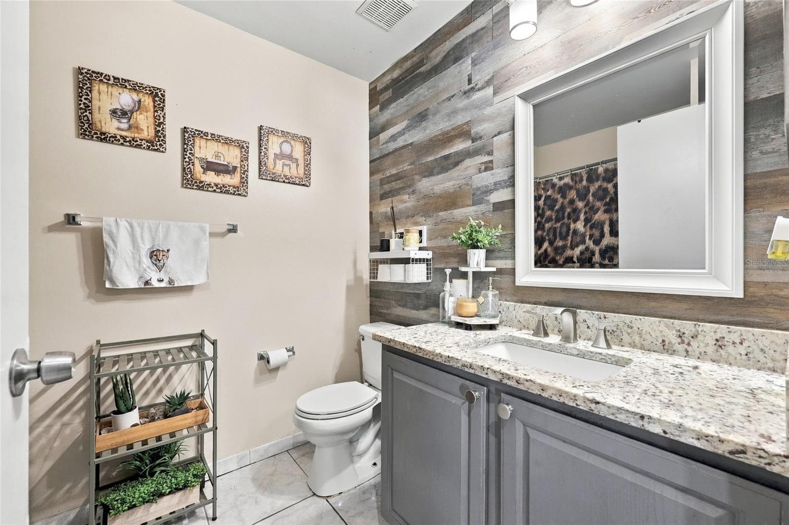Single Family Residence at 10521 ROCKING A RUN, ORLANDO, photo 22 of 42