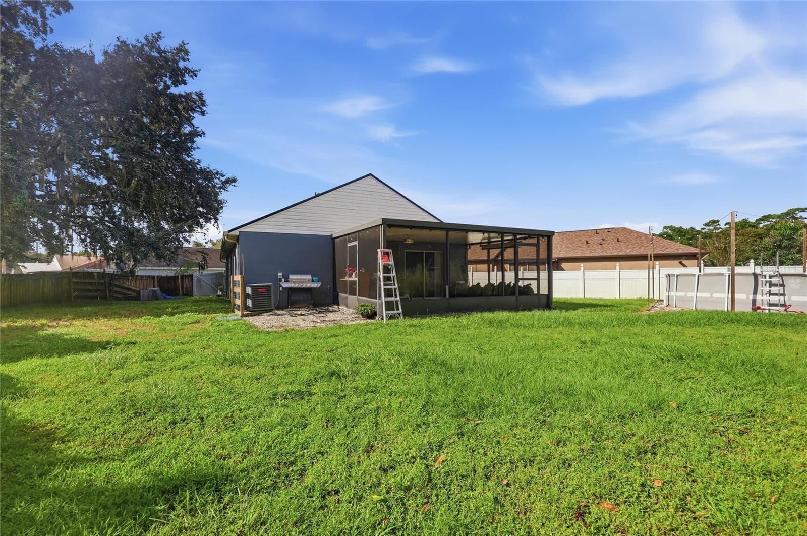 Single Family Residence at 10521 ROCKING A RUN, ORLANDO, photo 28 of 42