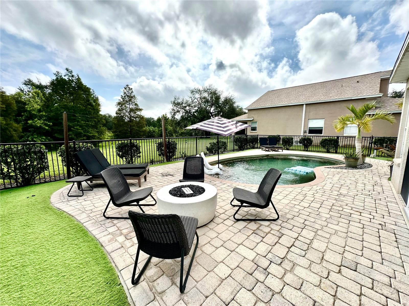 Single Family Residence at 5923 53RD LN E, BRADENTON, photo 46 of 51