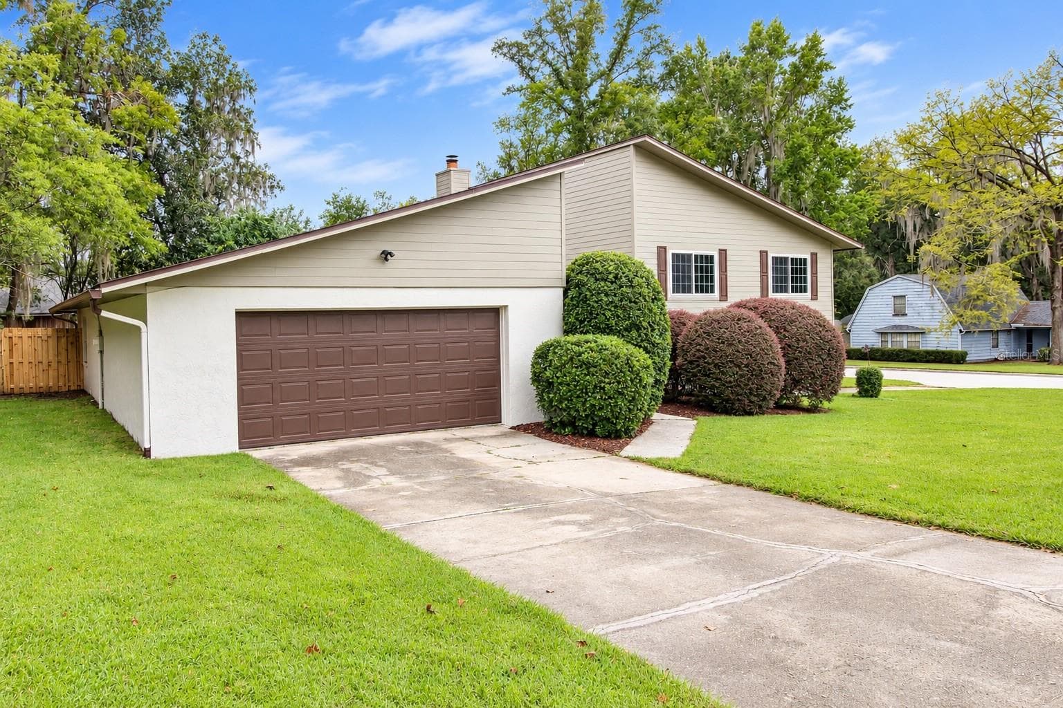Single Family Residence at 612 NW 101ST ST, GAINESVILLE, photo 6 of 64