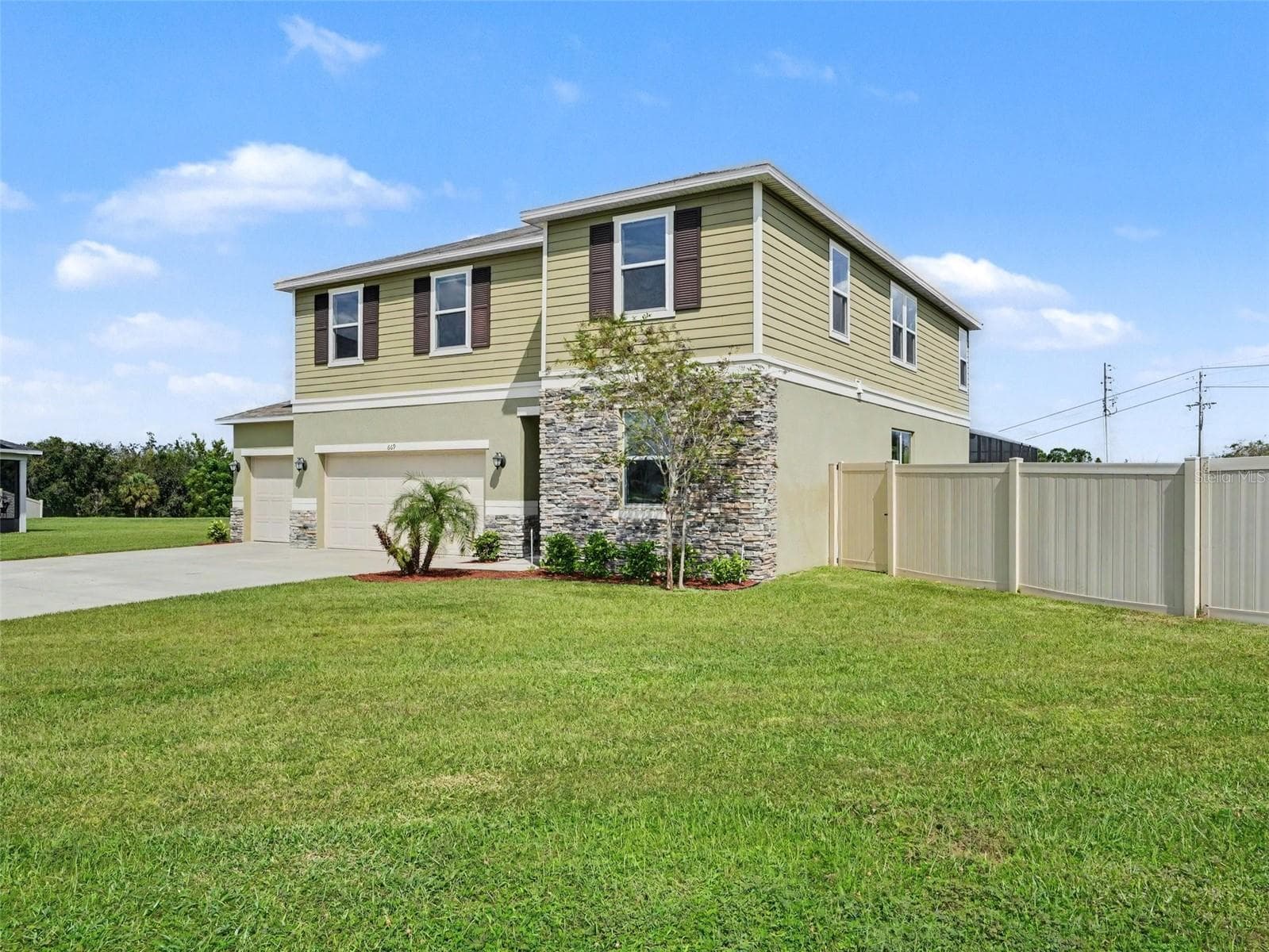 Single Family Residence at 669 SARNER PASS WAY, WINTER HAVEN, photo 4 of 54