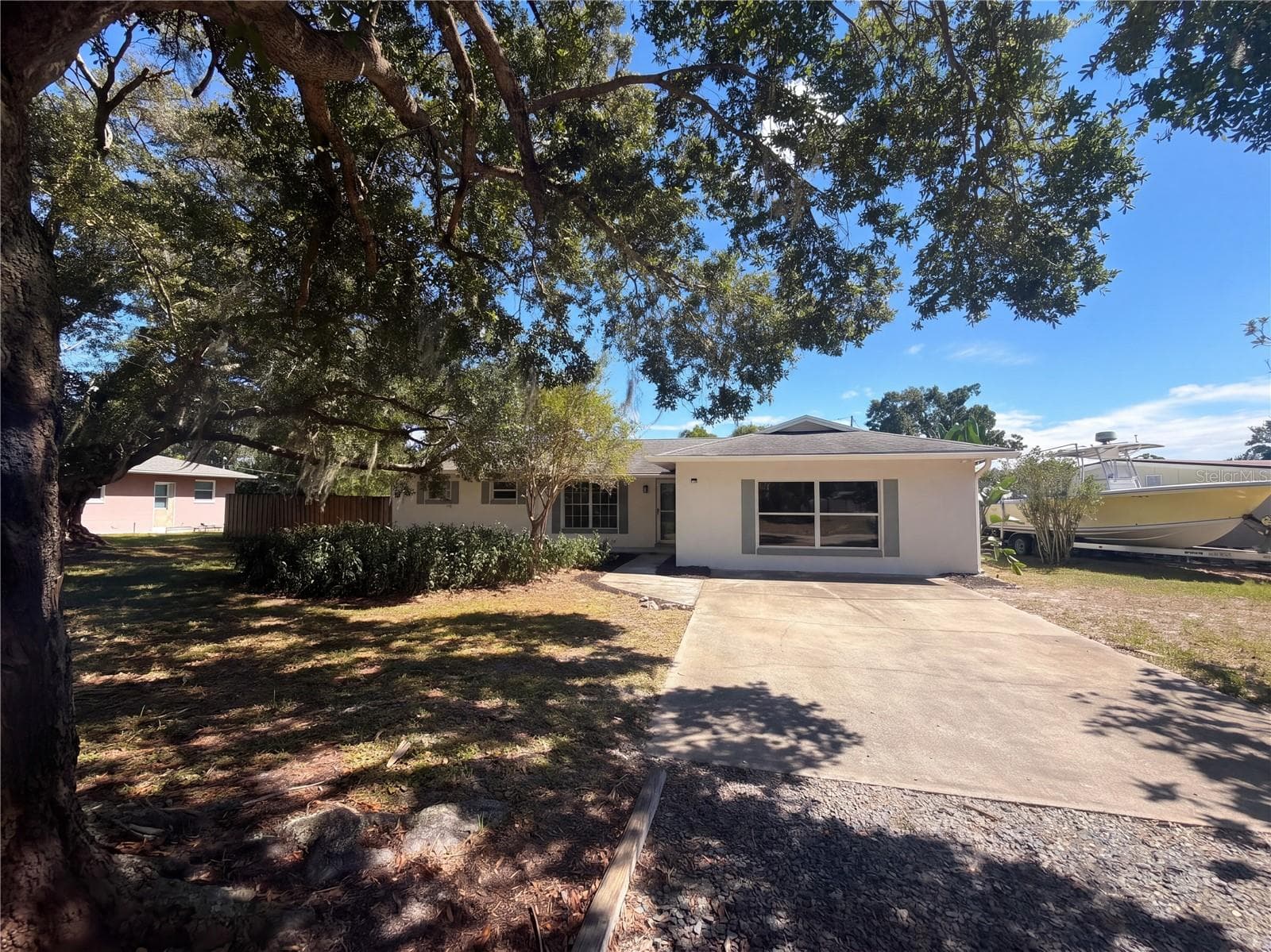 Single Family Residence at 441 RIDGE DR, SANFORD, photo 2 of 25