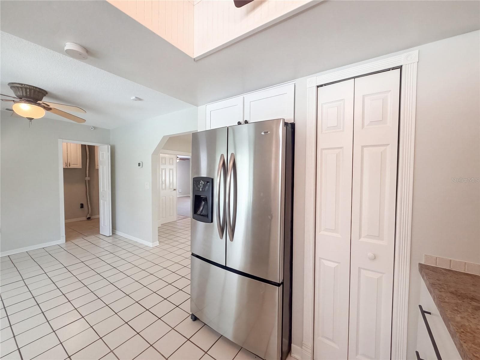 Single Family Residence at 441 RIDGE DR, SANFORD, photo 9 of 25