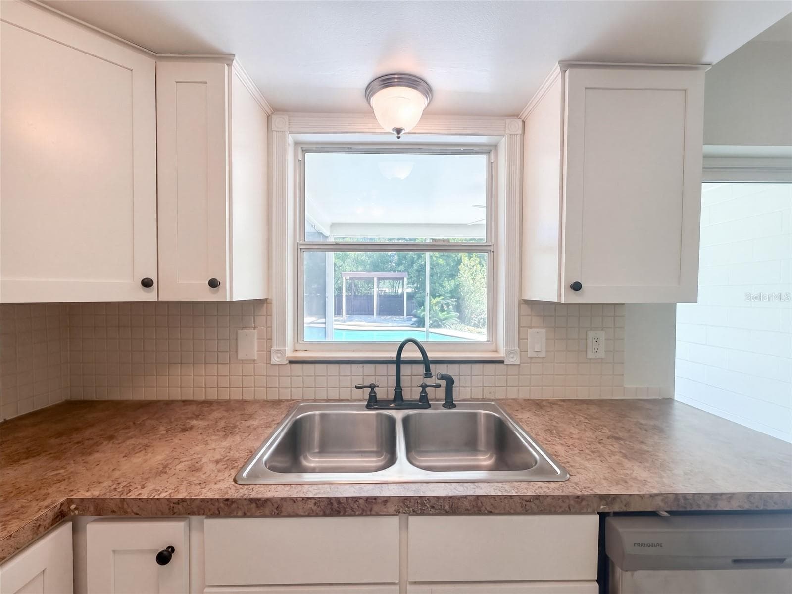 Single Family Residence at 441 RIDGE DR, SANFORD, photo 10 of 25