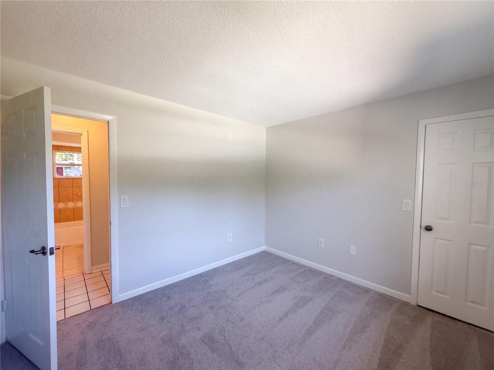 Single Family Residence at 441 RIDGE DR, SANFORD, photo 17 of 25