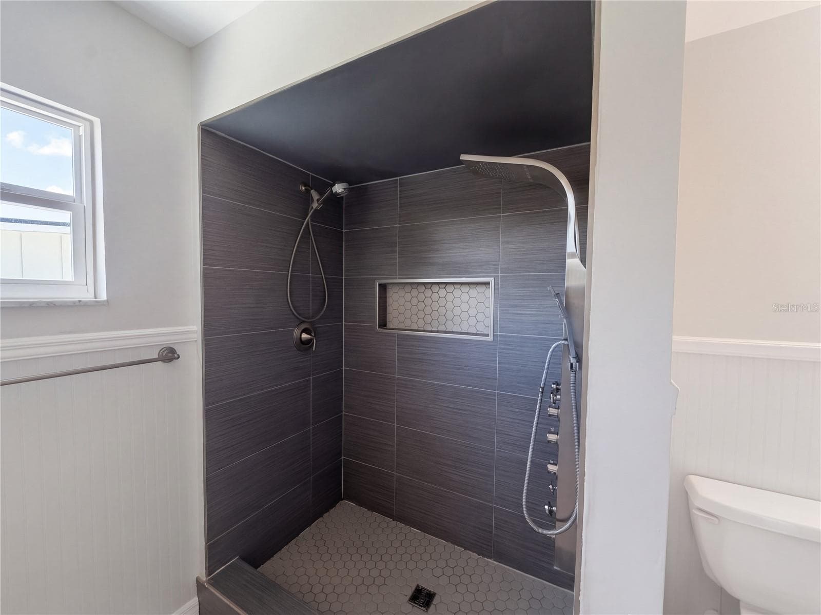 Single Family Residence at 441 RIDGE DR, SANFORD, photo 23 of 25