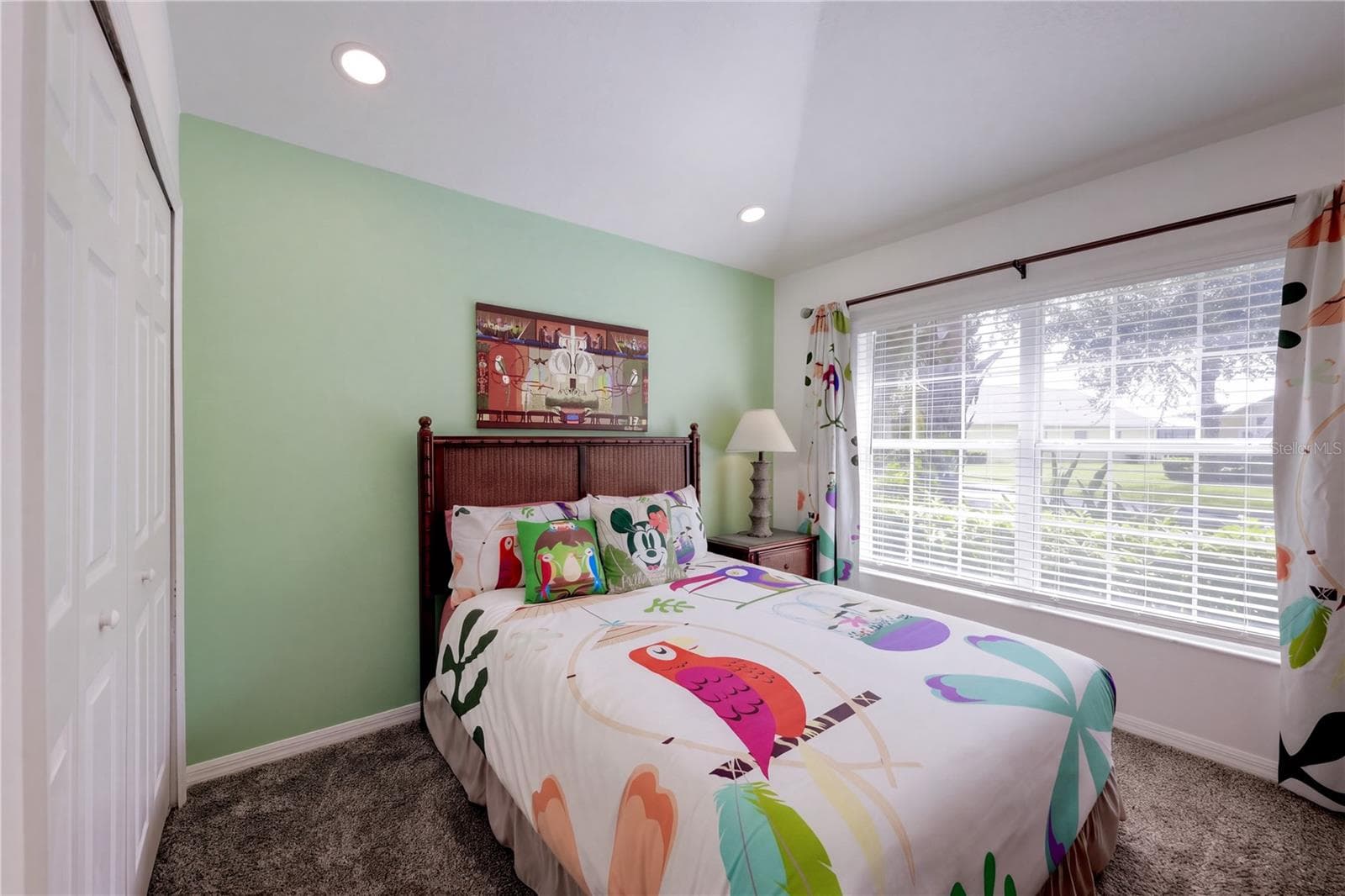 Single Family Residence at 2608 EMERALD ISLAND BLVD, KISSIMMEE, photo 14 of 32