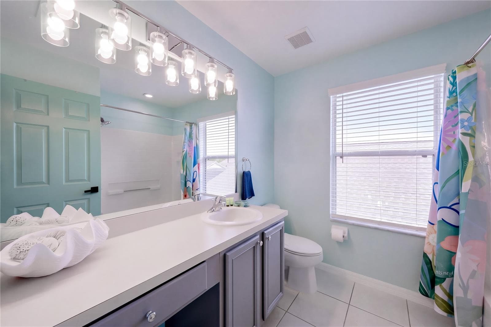 Single Family Residence at 2608 EMERALD ISLAND BLVD, KISSIMMEE, photo 22 of 32